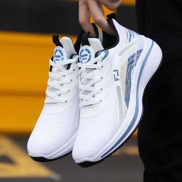 Men's Sports Shoes