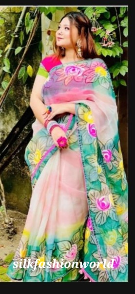 Rajshahi Muslin Silk Hand Paint Saree  With Attached Unstitched Blouse Piece