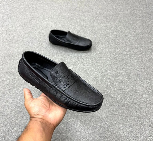 Xoss leaser loafer Black