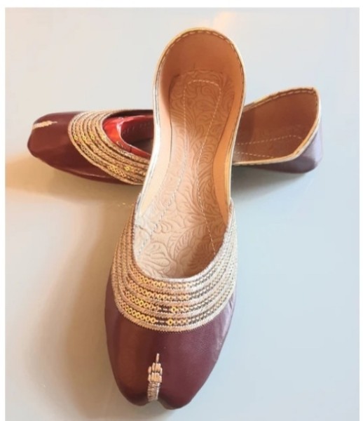 Pakistani Desiner  women jutti