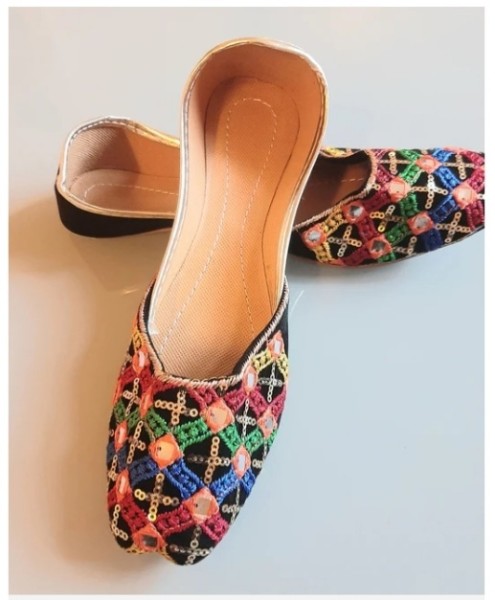 Women Designer jutti