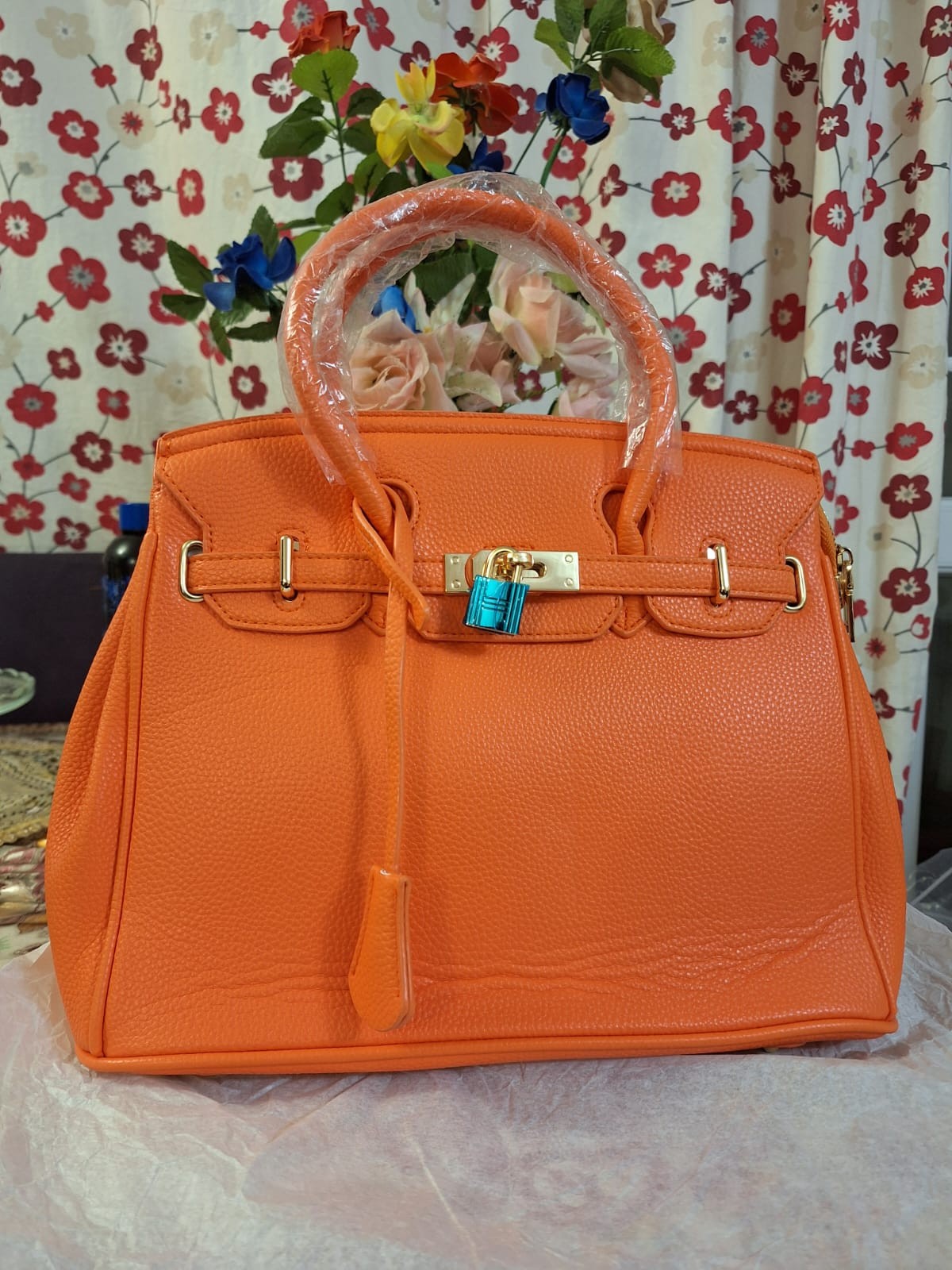 Classic Shoulder Bag