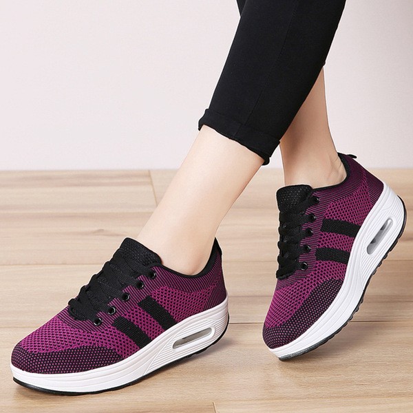 Fashionable Thick-Soled Shoes